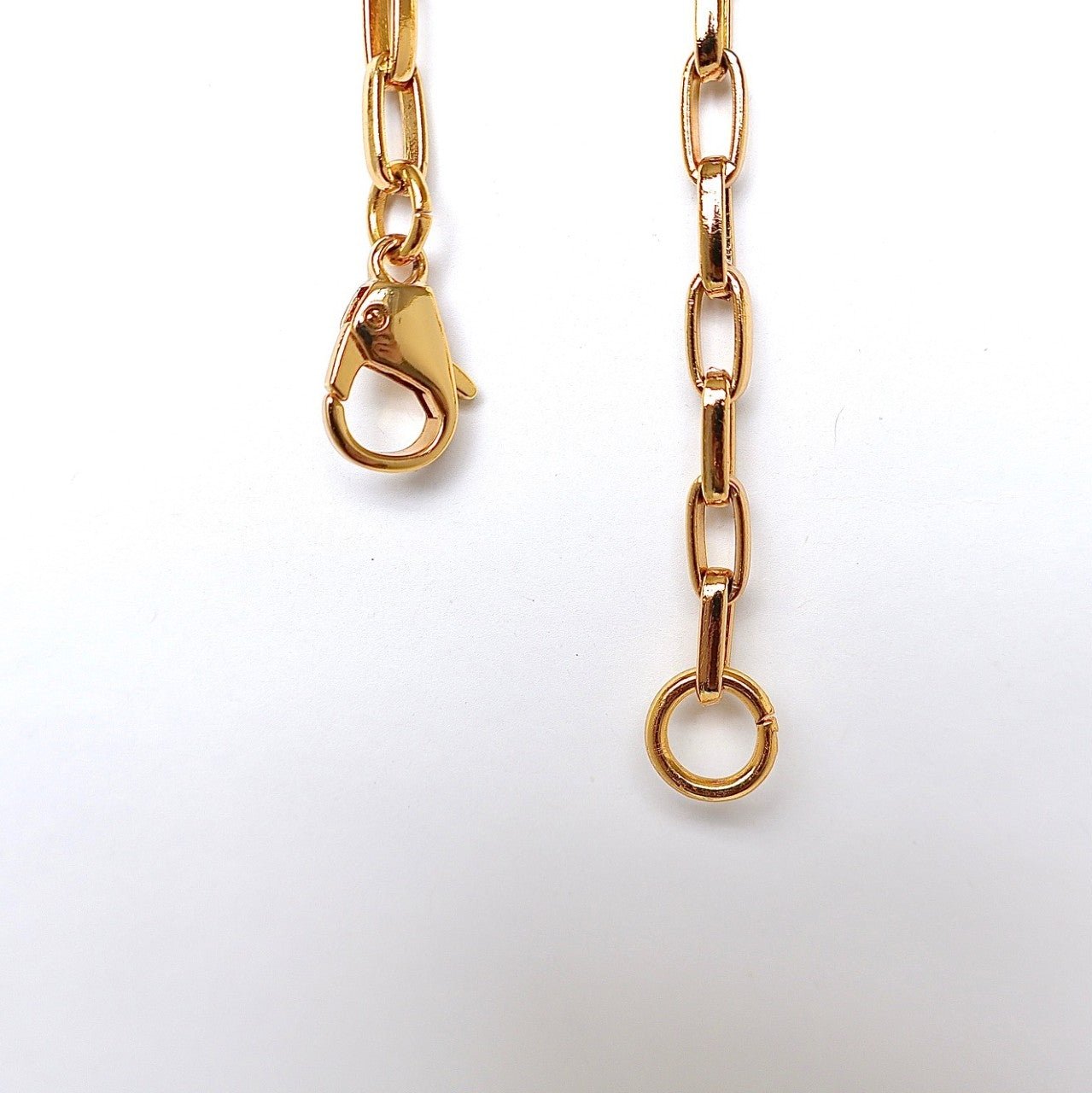 Colar Elo Oval Pequeno Dourado